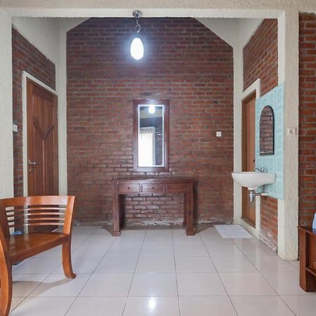 Samakta Guest House Lembang Exterior foto