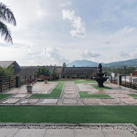 Samakta Guest House Lembang Exterior foto